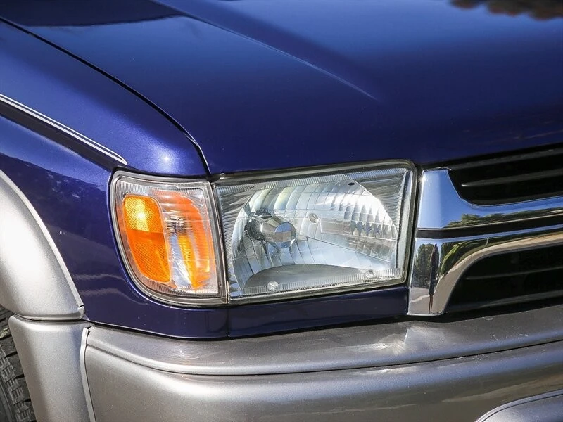 2001 Toyota 4Runner 3rd Gen - Image 10 of 21