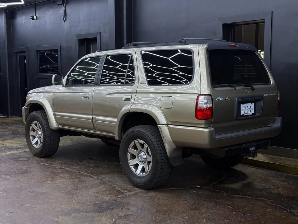 2001 Toyota 4Runner 3rd Gen - Image 7 of 12