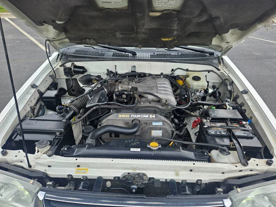 2001 Toyota 4Runner 3rd Gen - Image 5 of 23