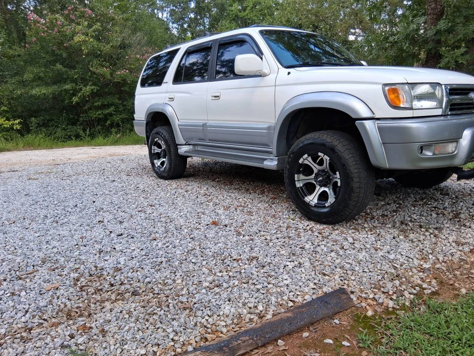 2001 Toyota 4Runner 3rd Gen - Image 16 of 16