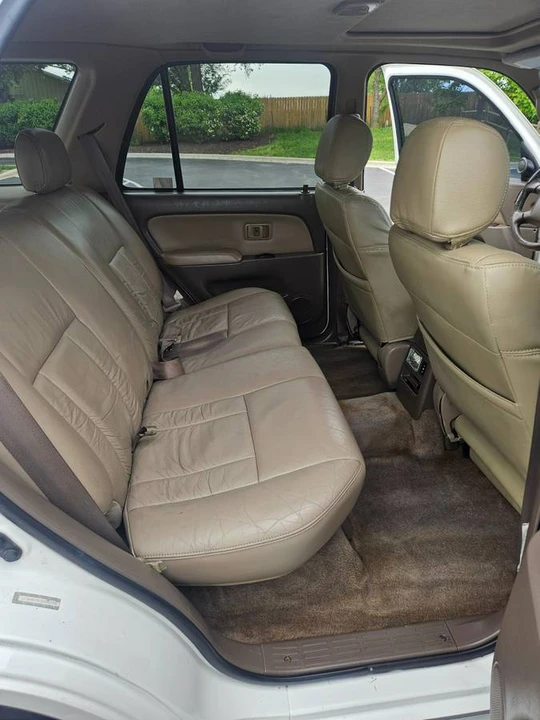 2001 Toyota 4Runner 3rd Gen - Image 15 of 23