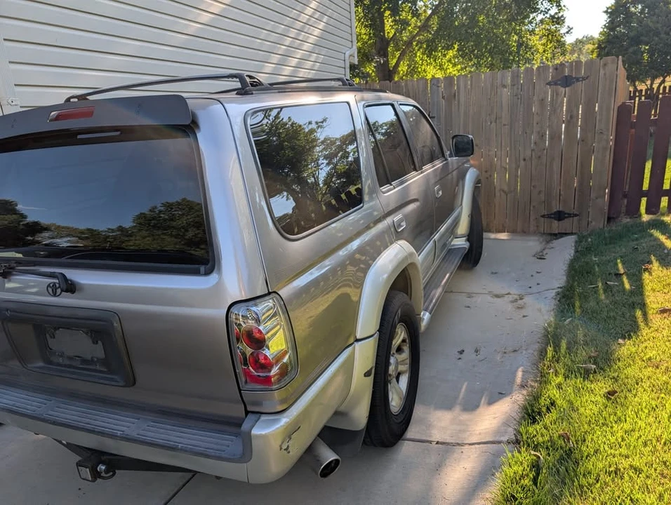 2001 Toyota 4Runner 3rd Gen - Image 2 of 5