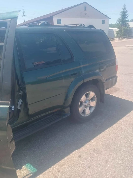 2001 Toyota 4Runner 3rd Gen - Image 3 of 3