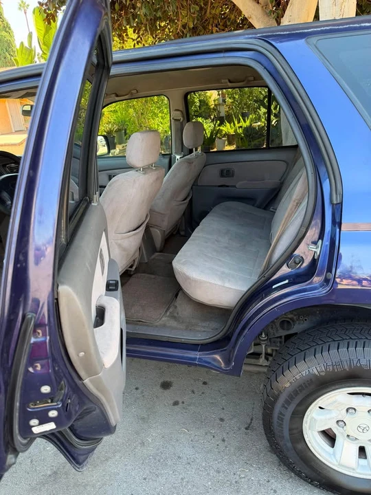 2001 Toyota 4Runner 3rd Gen - Image 6 of 10