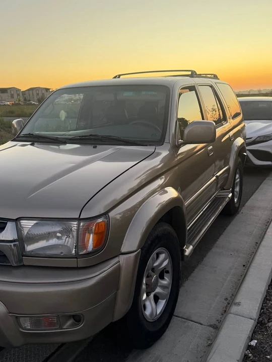 2001 Toyota 4Runner 3rd Gen - Image 3 of 19