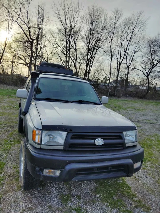 2001 Toyota 4Runner 3rd Gen - Image 8 of 16