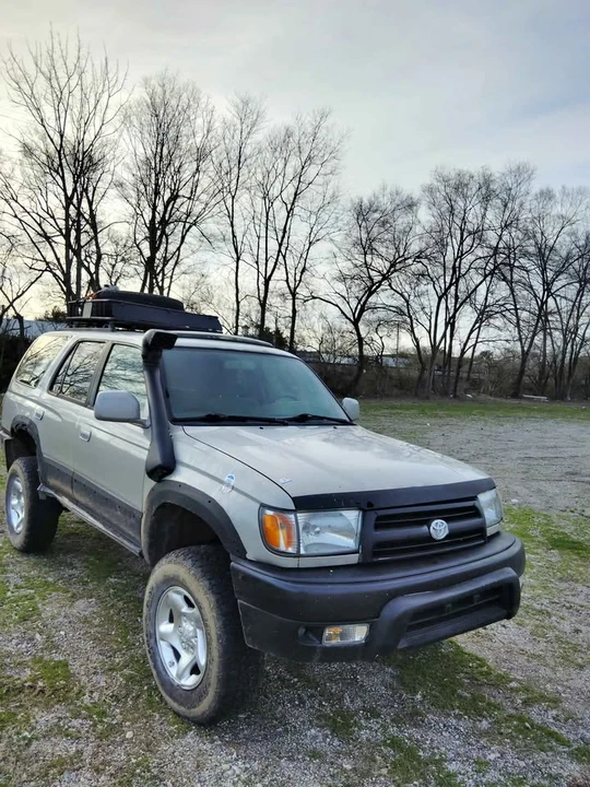 2001 Toyota 4Runner 3rd Gen - Image 2 of 16