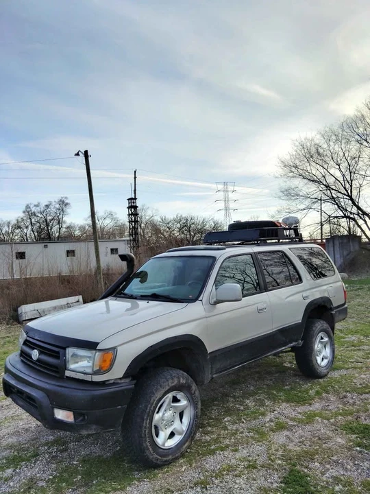 2001 Toyota 4Runner 3rd Gen - Image 5 of 16