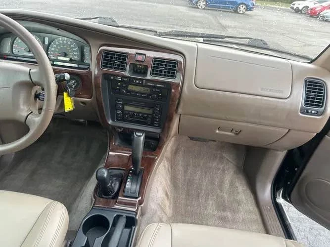 2001 Toyota 4Runner 3rd Gen - Image 5 of 10
