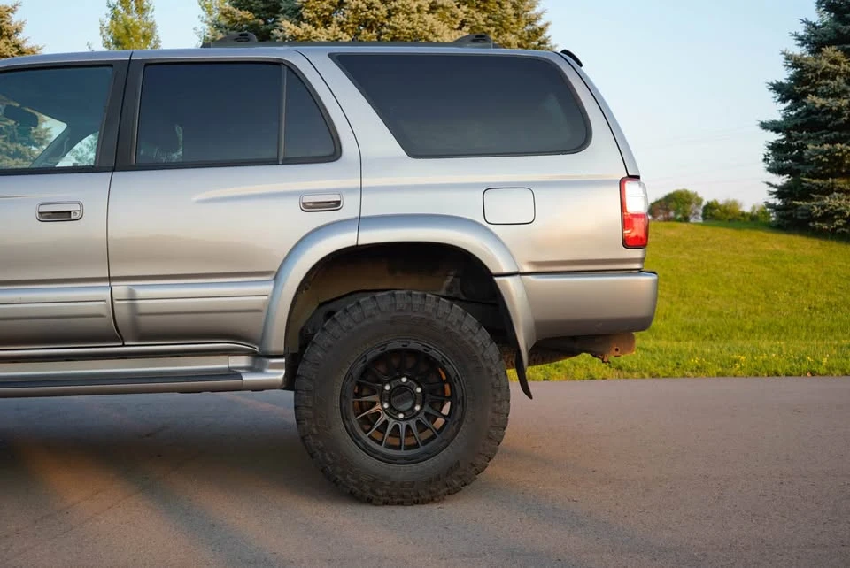 2001 Toyota 4Runner 3rd Gen - Image 7 of 12