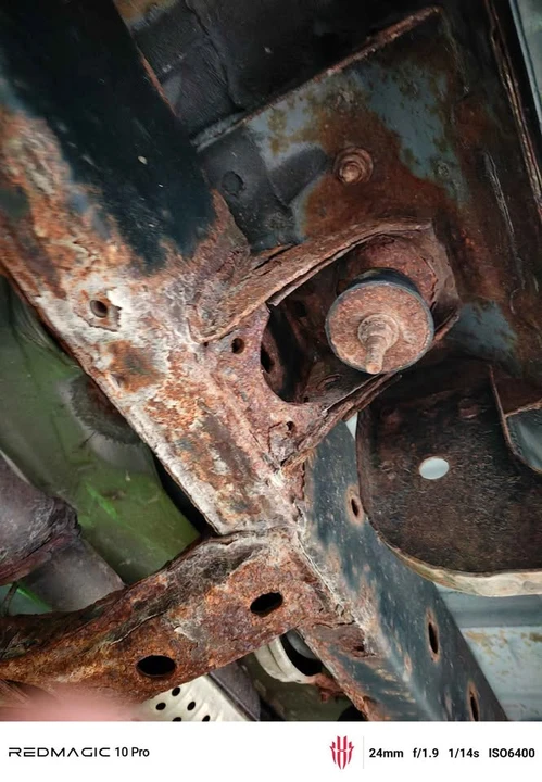2001 Toyota 4Runner 3rd Gen - Image 16 of 16