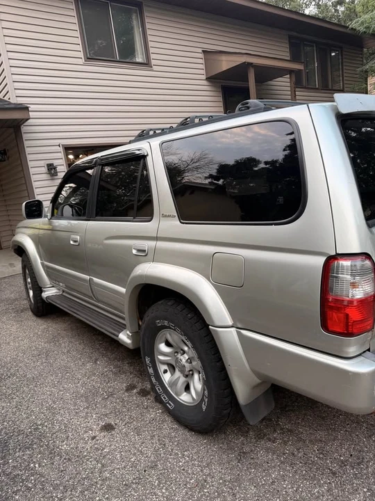 2001 Toyota 4Runner 3rd Gen - Image 3 of 7