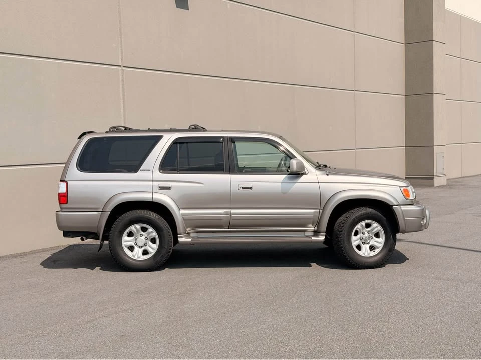 2001 Toyota 4Runner 3rd Gen - Image 8 of 17
