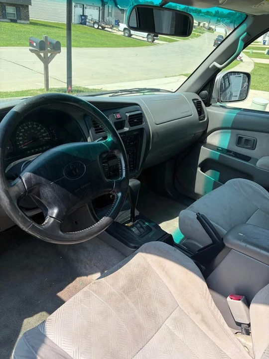 2001 Toyota 4Runner 3rd Gen - Image 6 of 7