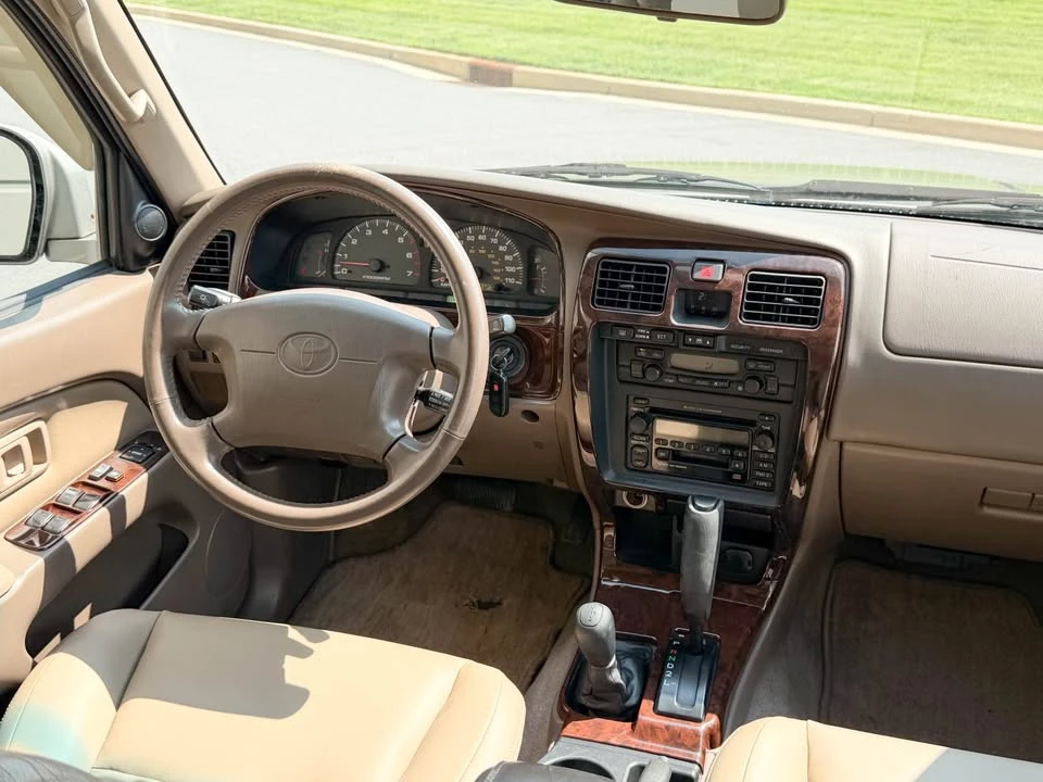 2001 Toyota 4Runner 3rd Gen - Image 12 of 17