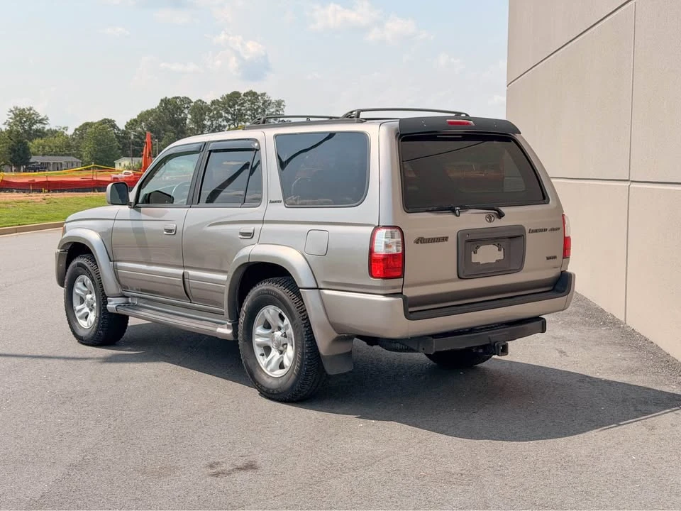 2001 Toyota 4Runner 3rd Gen - Image 5 of 17