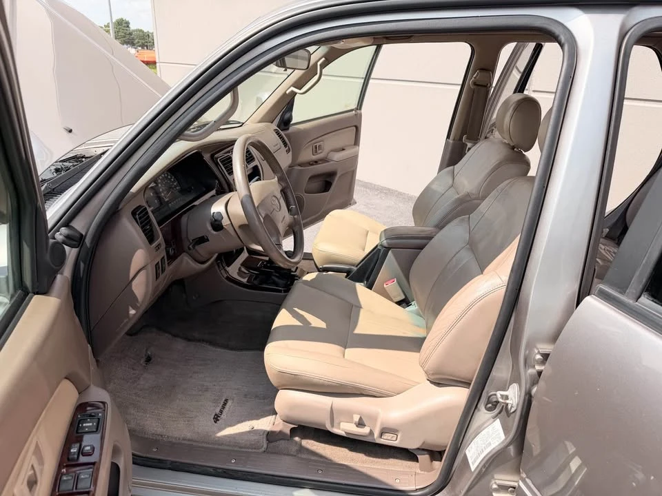 2001 Toyota 4Runner 3rd Gen - Image 9 of 17