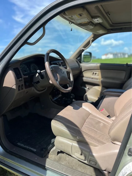 2001 Toyota 4Runner 3rd Gen - Image 7 of 11