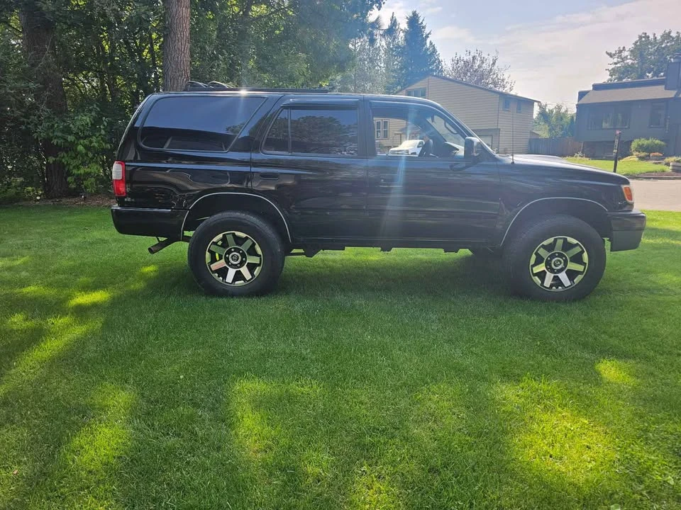 2001 Toyota 4Runner 3rd Gen - Image 5 of 15