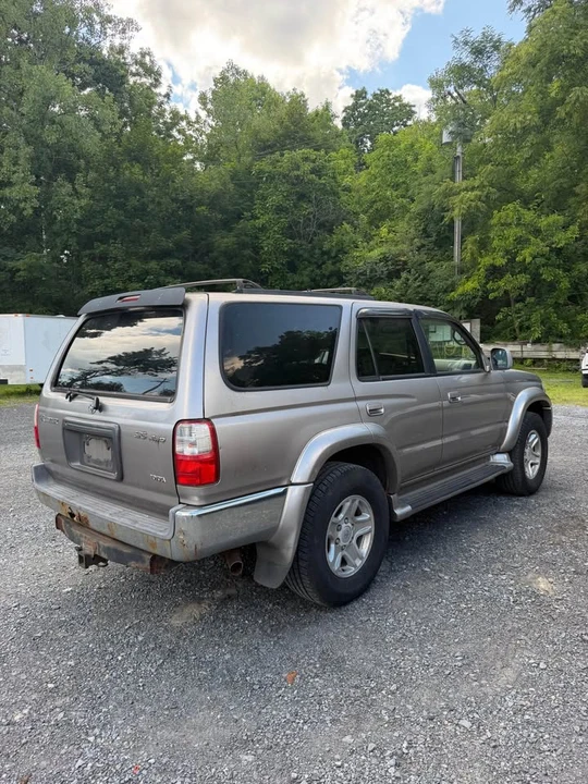 2001 Toyota 4Runner 3rd Gen - Image 4 of 17