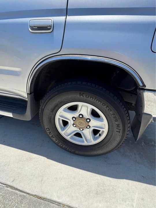 2001 Toyota 4Runner 3rd Gen - Image 12 of 13