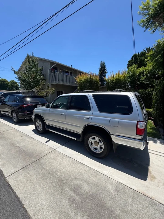 2001 Toyota 4Runner 3rd Gen - Image 2 of 13