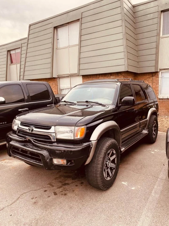 2001 Toyota 4Runner 3rd Gen - Image 3 of 10