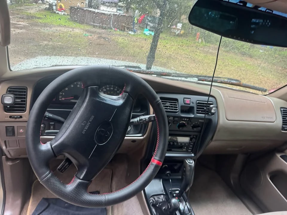 2001 Toyota 4Runner 3rd Gen - Image 5 of 12