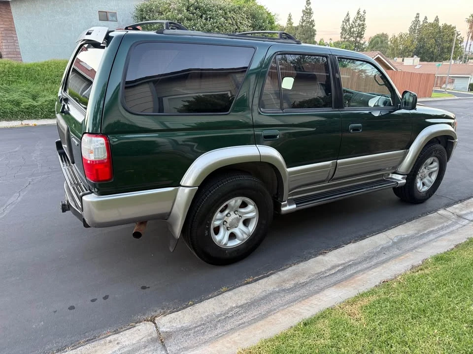 2001 Toyota 4Runner 3rd Gen - Image 4 of 9