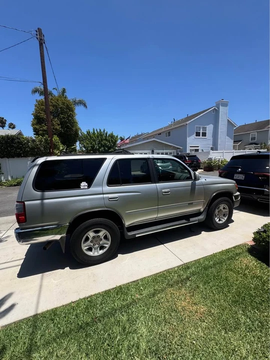 2001 Toyota 4Runner 3rd Gen - Image 3 of 13