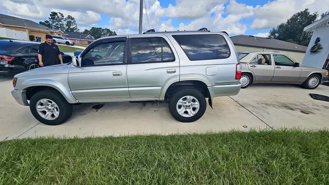 2001 Toyota 4Runner Limited Sport Utility 4D