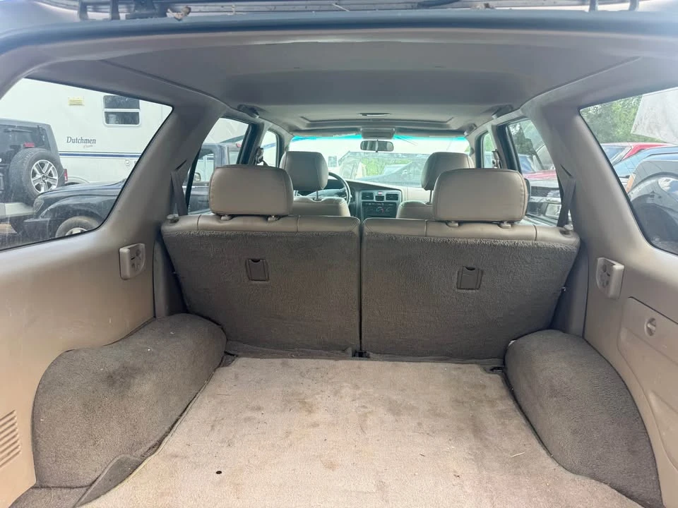 2001 Toyota 4Runner 3rd Gen - Image 8 of 13