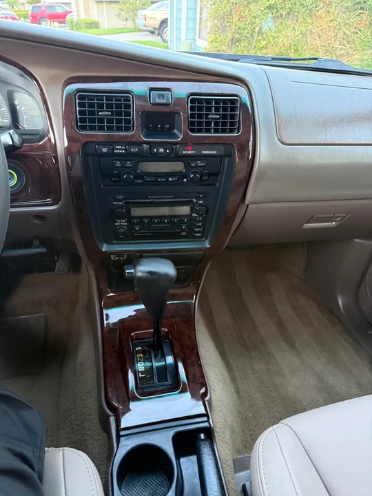 2001 Toyota 4Runner 3rd Gen - Image 9 of 9
