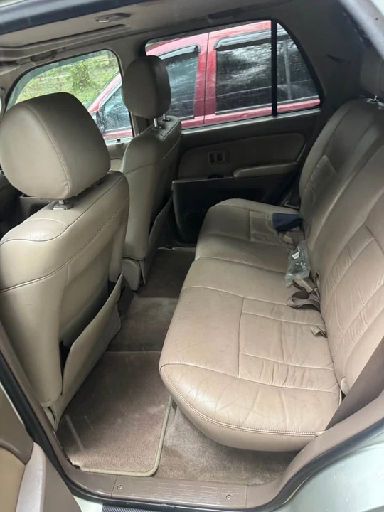 2001 Toyota 4Runner 3rd Gen - Image 2 of 12