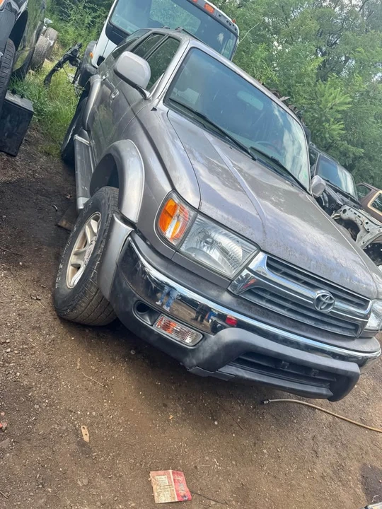 2001 Toyota 4Runner 3rd Gen - Image 13 of 13