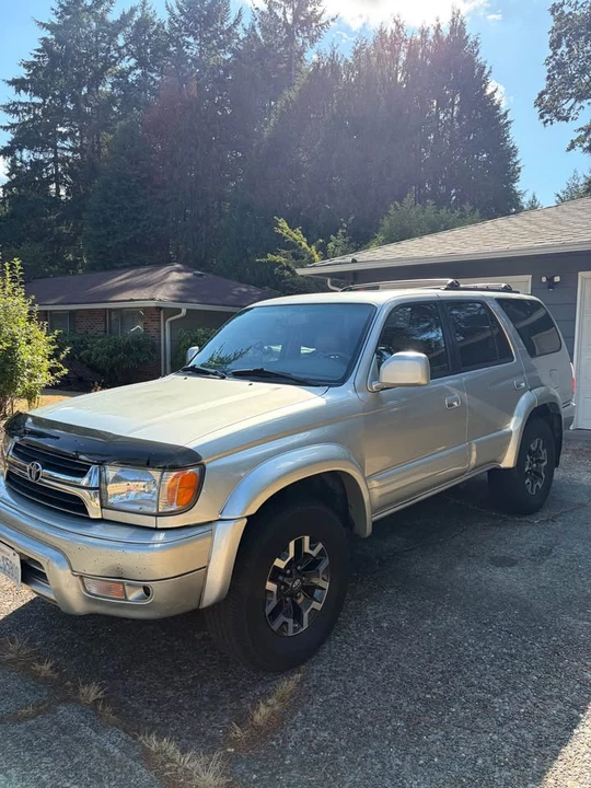 2001 Toyota 4Runner 3rd Gen - Image 3 of 12