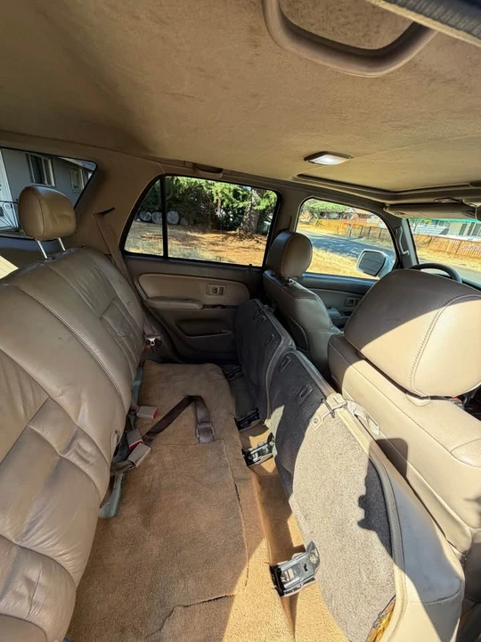 2001 Toyota 4Runner 3rd Gen - Image 11 of 12