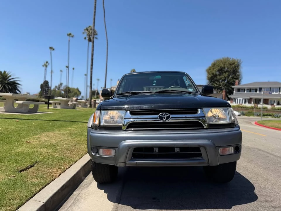 2001 Toyota 4Runner 3rd Gen - Image 3 of 17
