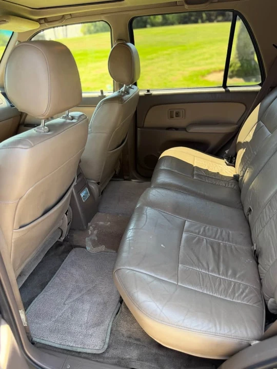 2001 Toyota 4Runner 3rd Gen - Image 12 of 17