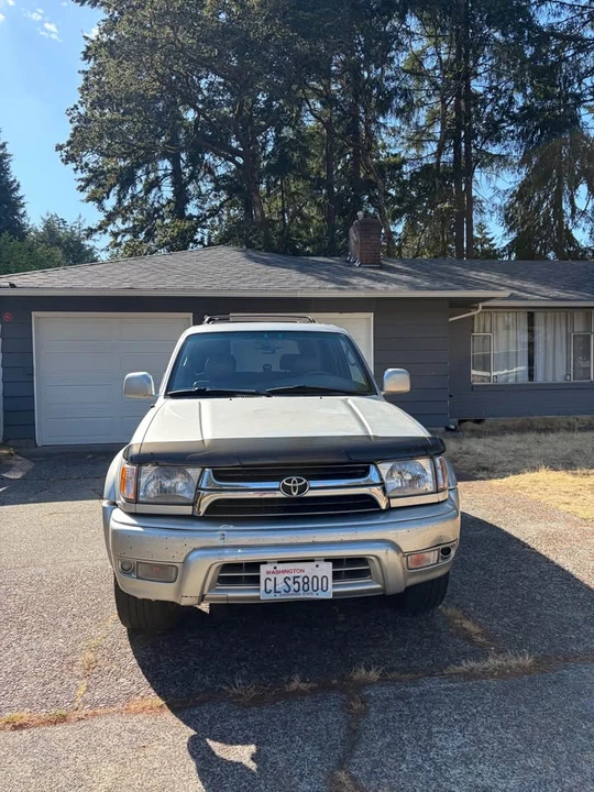 2001 Toyota 4Runner 3rd Gen - Image 2 of 12