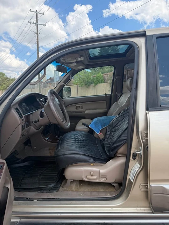2001 Toyota 4Runner 3rd Gen - Image 7 of 10