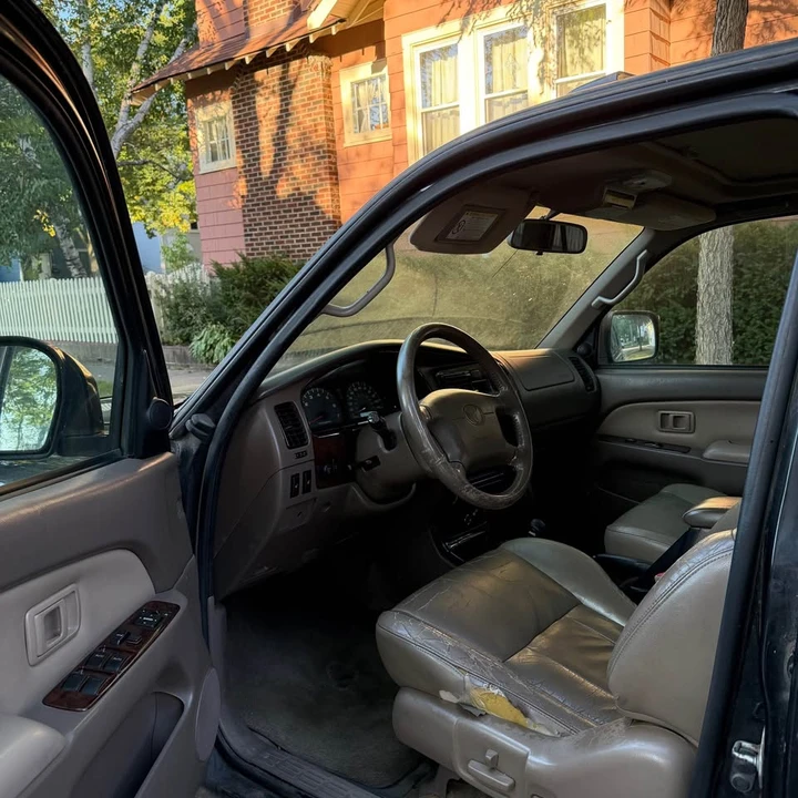 2001 Toyota 4Runner 3rd Gen - Image 7 of 9