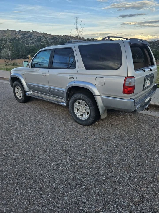 2001 Toyota 4Runner 3rd Gen - Image 4 of 13
