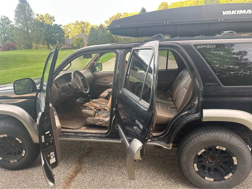 2001 Toyota 4Runner 3rd Gen - Image 9 of 15