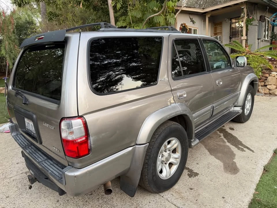 2001 Toyota 4Runner 3rd Gen - Image 8 of 10