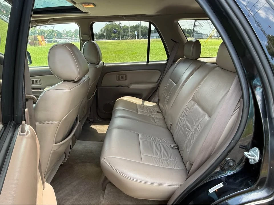 2001 Toyota 4Runner 3rd Gen - Image 16 of 19