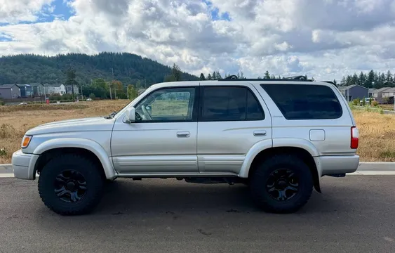 2001 Toyota 4Runner Limited 4X4