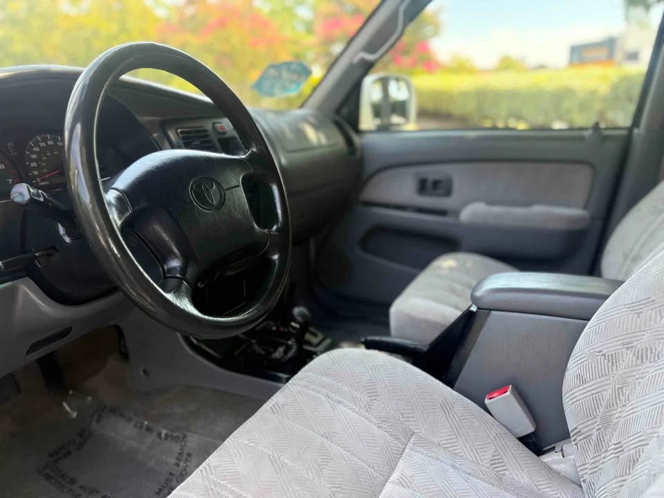 2001 Toyota 4Runner 3rd Gen - Image 8 of 17