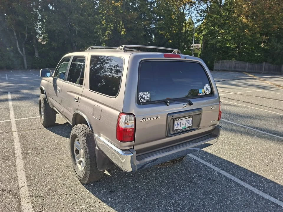 2001 Toyota 4Runner 3rd Gen - Image 3 of 9