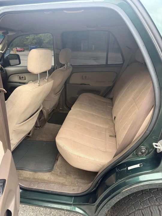 2001 Toyota 4Runner 3rd Gen - Image 7 of 9